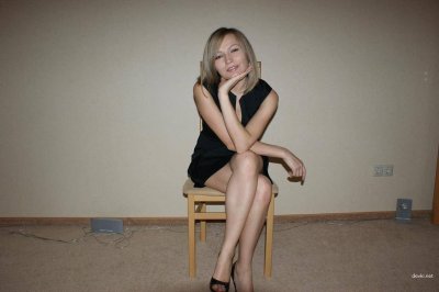 Скромница в частной компании: горячие моменты