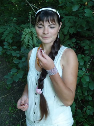 Обнаженная на загородном участке: роскошные красотки для взрослых 🌺