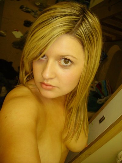 Частное видео для взрослых: интимные моменты в домашней обстановке