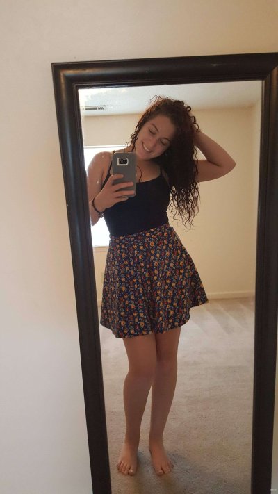 Пышногрудая красотка с прекрасной задницей