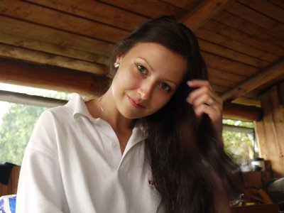 Снимает свою девушку в ванной: интимные моменты на камеру