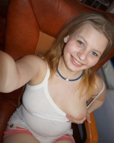 Привлекательная красотка Алинка: шикарное тело и сексуальные формы