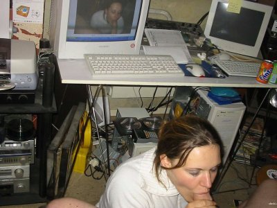 Все отверстия у красотки в рабочем состоянии!