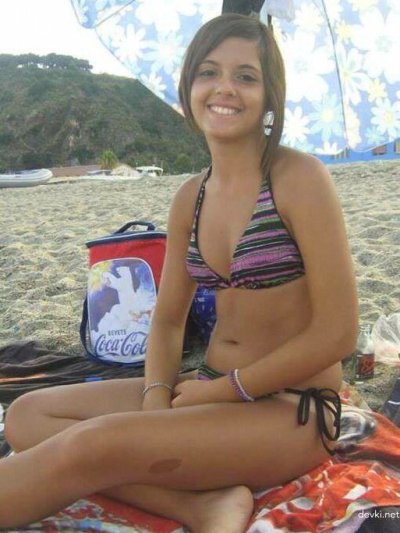 Интимные снимки обворожительной красотки без одежды