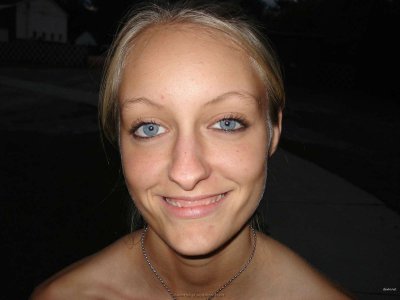 Завораживающий минет на камеру: наслаждайся каждым моментом!