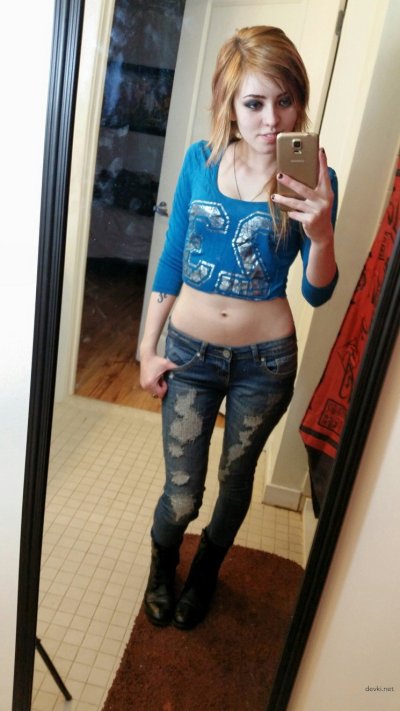 Обнаженные красотки позируют в ванной - фото на интимном сайте