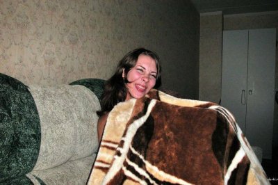 Личное удовольствие: откровенные моменты с милой девушкой