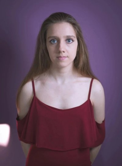 Молодая красотка Марина жаждет страсти и удовольствия!