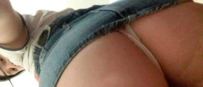 Сиськастая красотка Оксана из деревни: сексуальные приключения!