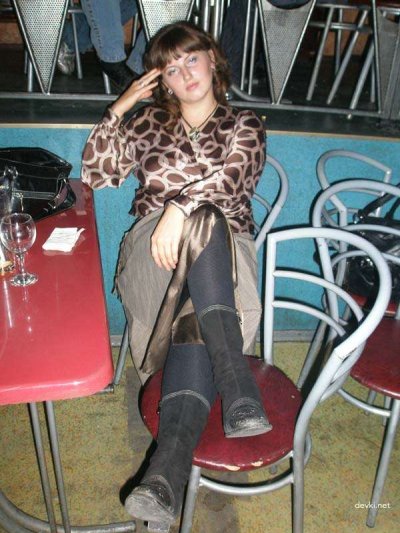 Интимные снимки красивой дамы с идеально выбритой интимной зоной