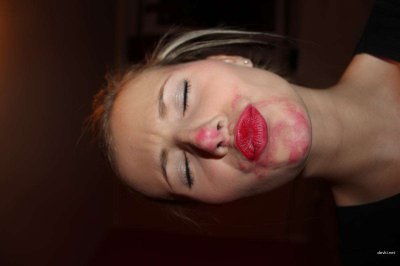 Сладкая красотка в жарких ласках: эротический контент для взрослых