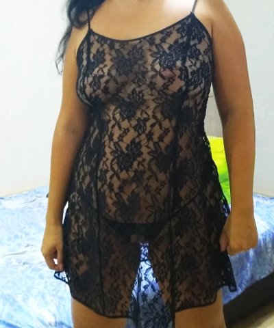 Женщина в браке, жаждущая страсти