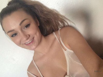 Интимные снимки молодой ученицы - наша новинка!