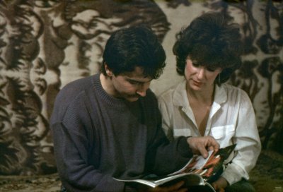 Олдскульная мамочка в стиле 90-х: открой для себя новые грани удовольствия!