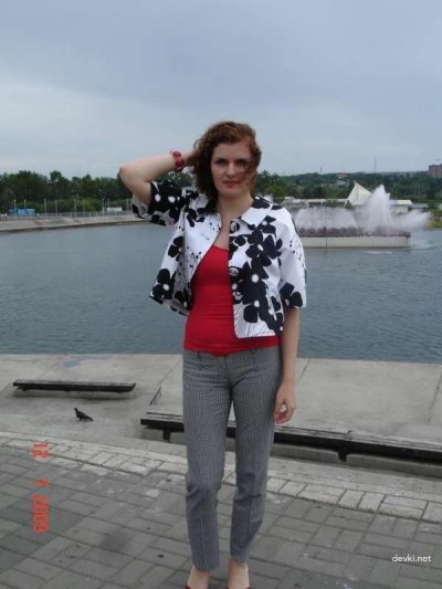 Пышная попа развратной леди