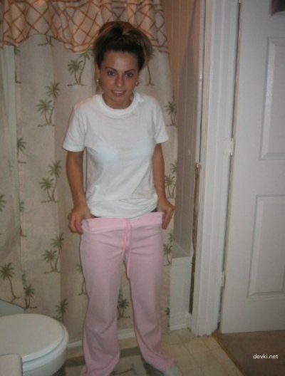 Интимная встреча с глазастой красоткой: откровенные любительские фото и страстный секс