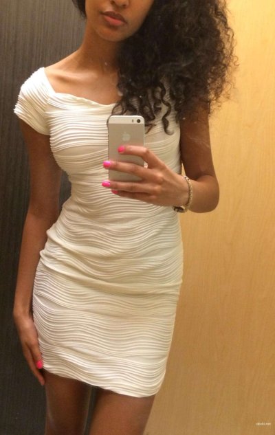 Похотливая порнушка с горячей брюнеткой