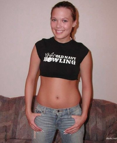 Интимные фото: откровенные снимки очаровательной девушки на показ!