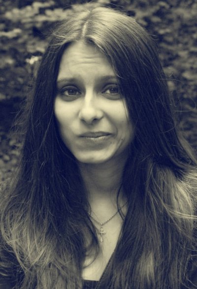 Сексуальная милашка сняла снимок с обнаженной писечкой