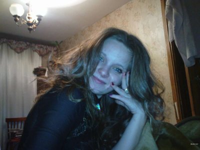 Русская милашка с кустистой киской - горячее видео!