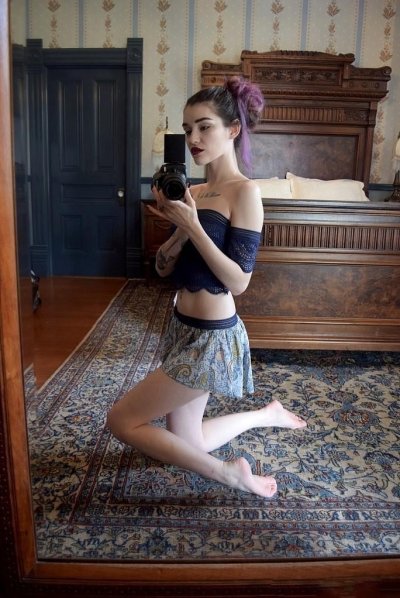 Фото обнаженной ученицы в камеру