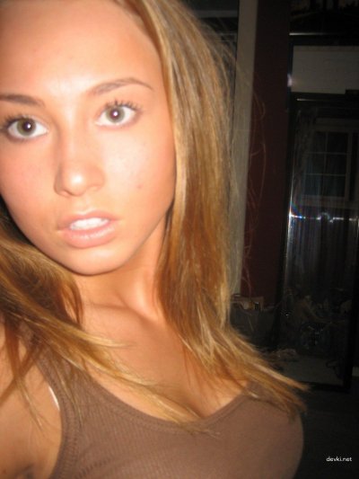 Нежная пилотка молодой леди