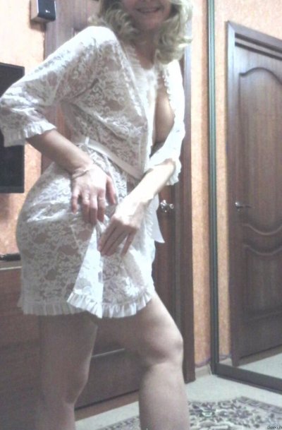 Сексуальная красотка в нижнем белье: увлекательные фото и видео!