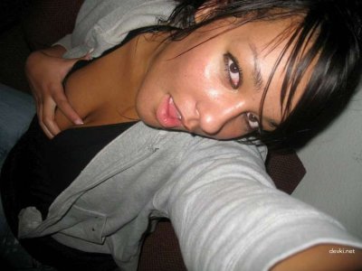 Нежная эротика с чарующей мулаткой: открой для себя удовольствие!