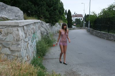 Снимки соблазнительной красотки в стиле гламур