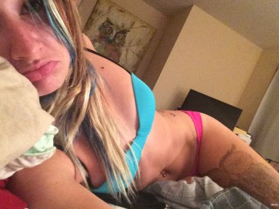 Интимные снимки девушки с небольшой грудью - уникальные фото для взрослых