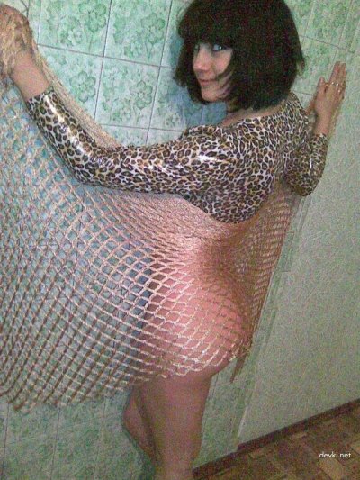 Бывшая купается в душе: откровенные зрелища для взрослых