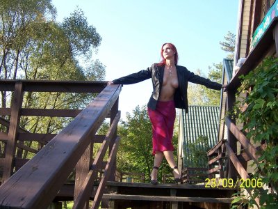 Семейная дама изменяет во время отпуска