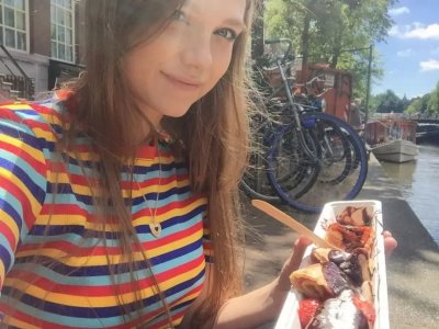 Пикантные снимки прекрасной красотки: обнаженная эротика для взрослых