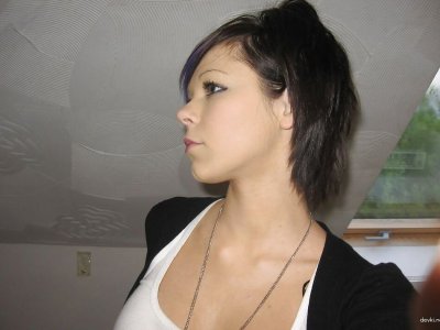 Раздевайся до гола перед камерой!