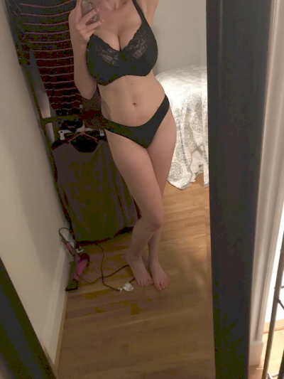 Большие сиськи красотки - расширенная версия!