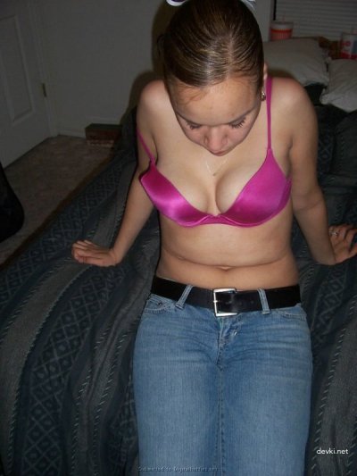 Подробный осмотр интимных мест в деталях