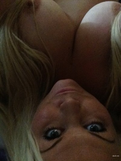 Кискa пухлой красотки