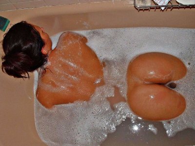 Когда жена моложе - это просто огонь! 🔥