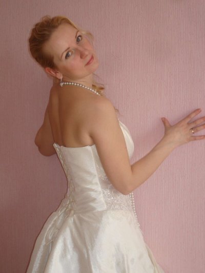 Интимные снимки очаровательной жены в домашней обстановке