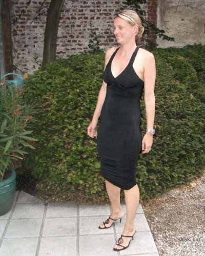 Баба обожает ебаться с негритянскими хуями