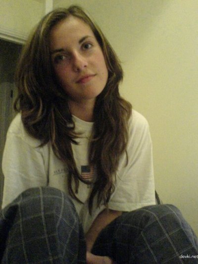 Девушка с умелым ротиком ублажает своего парня