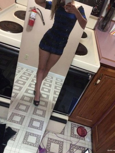 С анальным дилдо в жопе: жгучие ощущения!