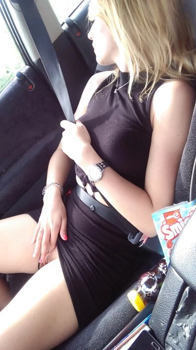 Нецензурно жарко: эротические снимки, разжигающие страсть!