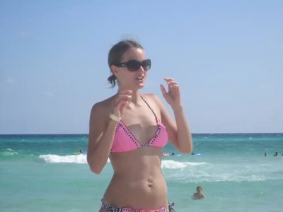 Прелесть задницы милой красотки