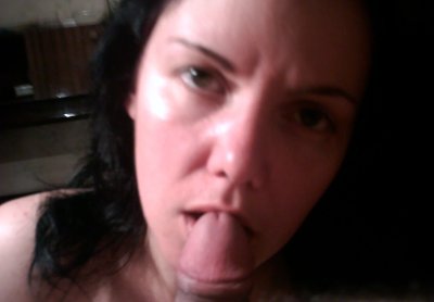 Фото с членом во рту: горячие селфи для взрослых