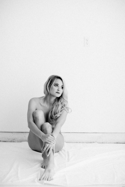 Обнаженная правда: истинная красота без украшений