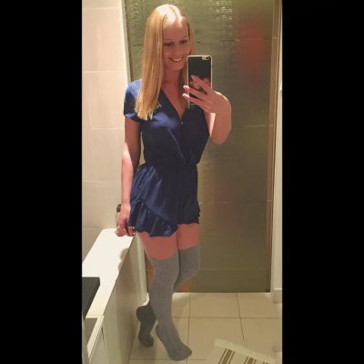 Отличные дойки милой блондиночки - неотразимый ассортимент!