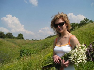 Сексуальные снимки жены на свежем воздухе: природа и страсть!