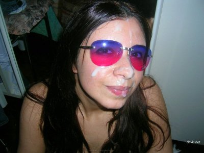 Обожает окончание на лицо у красотки