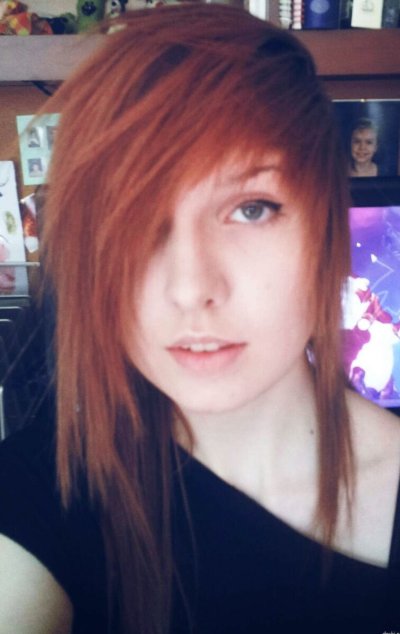 Девушка впихивает в себя мужской член